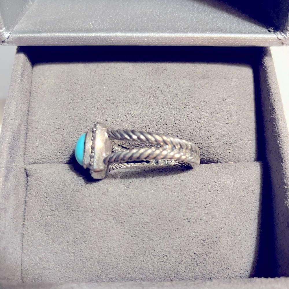 David Yurman Petite Turquoise Ring in Sterling Silver & Pavé Diamonds - Picture 6 of 7